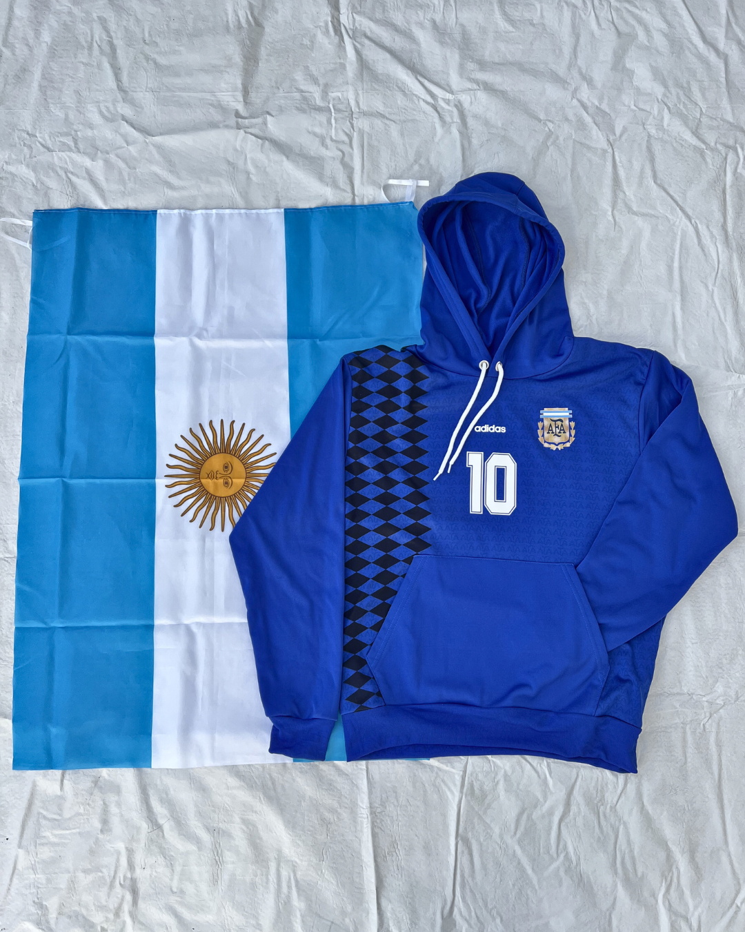 BUZO AFA 94 EDICIÓN ESPECIAL + BANDERA ARGENTINA DE REGALO